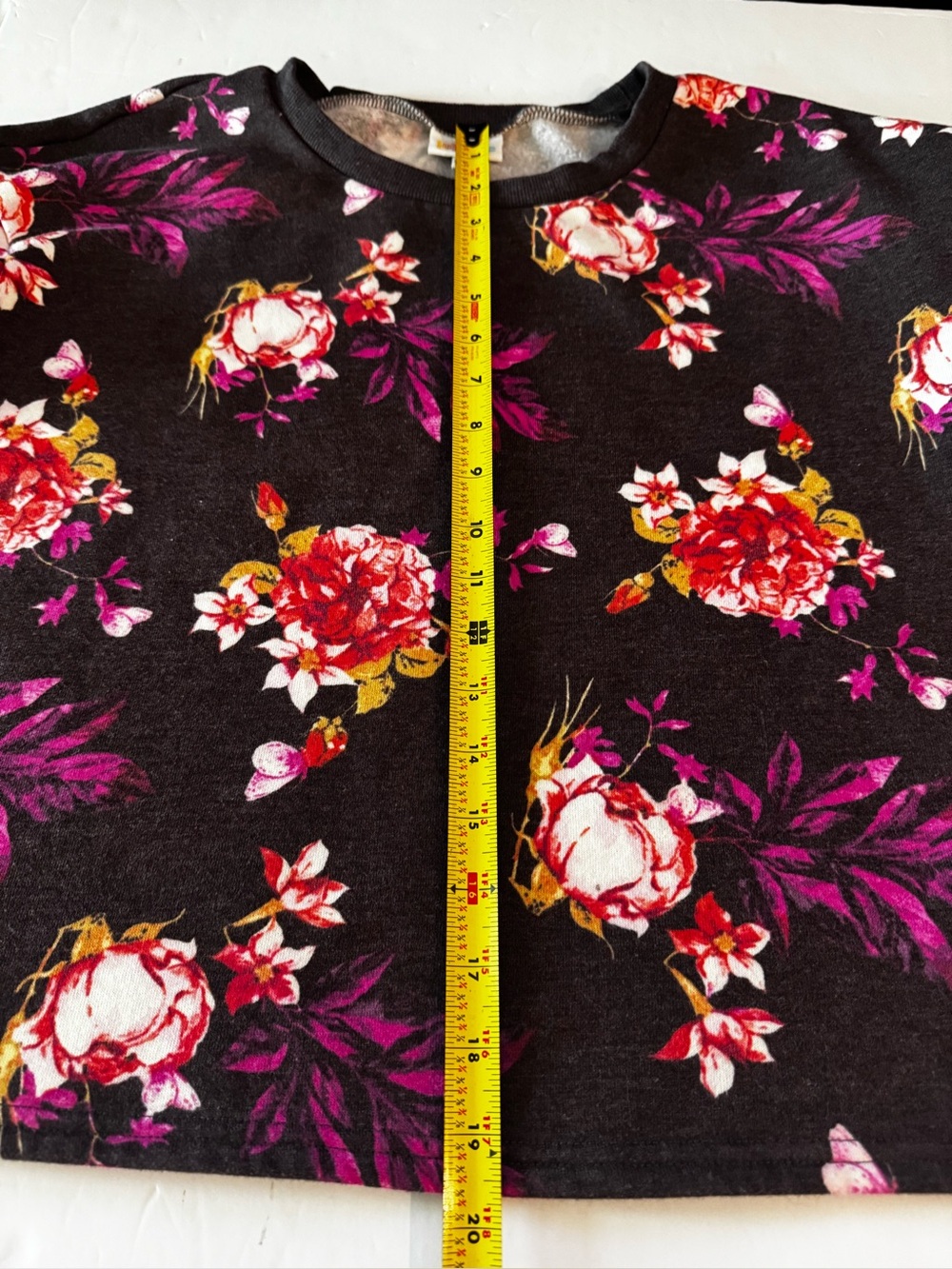 LuLaRoe Burgundy Floral Sweatshirt, Soft Warm Cozy Long Sleeves- size M - Picture 14 of 14